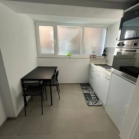 Apartment Schoenes Am Berg, Am Walenstadt