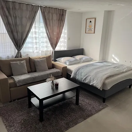 Schoenes In Nahe Am *