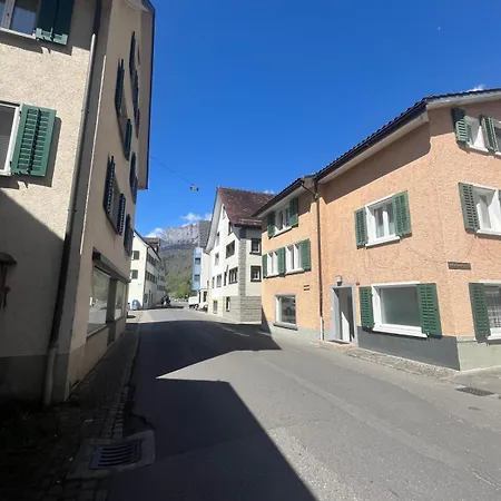 Schoenes In Nahe Am *