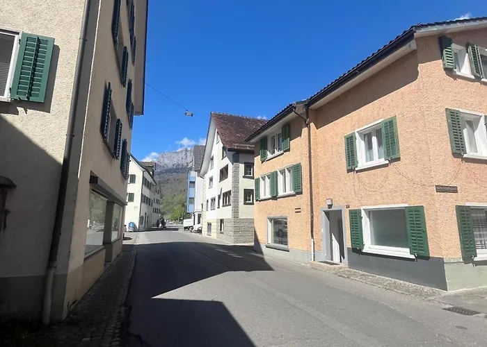 Schoenes In Nahe Am *